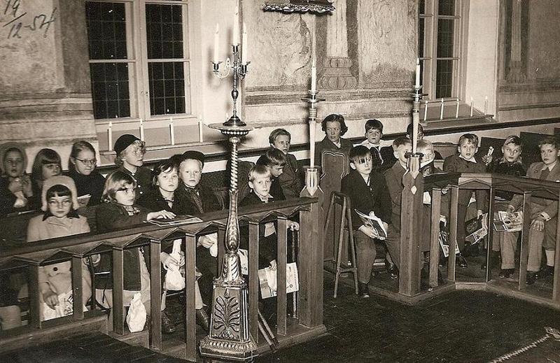 Lidingö kyrka 19 dec. 1954.
